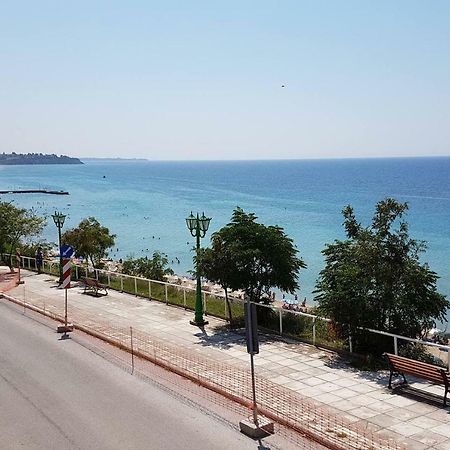 Luxury Apartment On The First Line ! Nea Kallikrateia Esterno foto